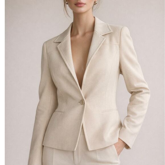 MaxMara Jackets & Blazers - Max Mara Wool Blazer Size 6 Single Button Lightweight Designer Quiet Luxury
